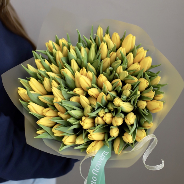 Yellow Tulips -  99 тюльпанов 