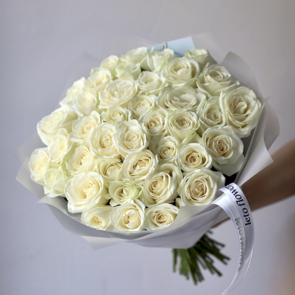 White roses - 39 роз