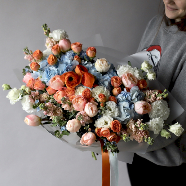 Orange-blue signature bouquet - Размер XL