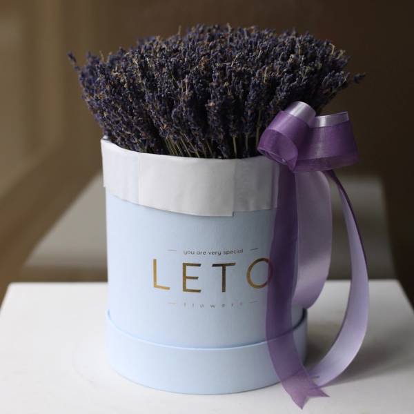 Lavender in a hat box - Размер S