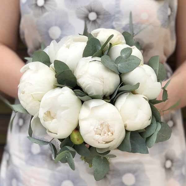 Bridal bouquet of white peonies  - Размер S